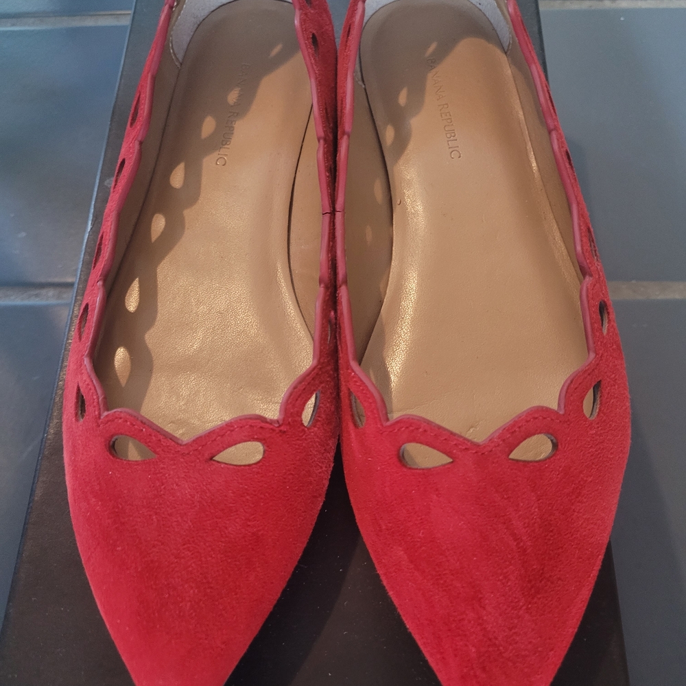 Banana Republic Red Suede Scalloped Flats